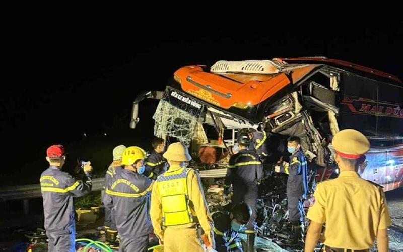 Tai nạn trên cao tốc Đà Nẵng–Quảng Ngãi: Kiểm tra ma túy đối với tài xế - Ảnh 2. Tai nạn trên cao tốc Đà Nẵng–Quảng Ngãi: Kiểm tra ma túy đối với tài xế - Ảnh 2.