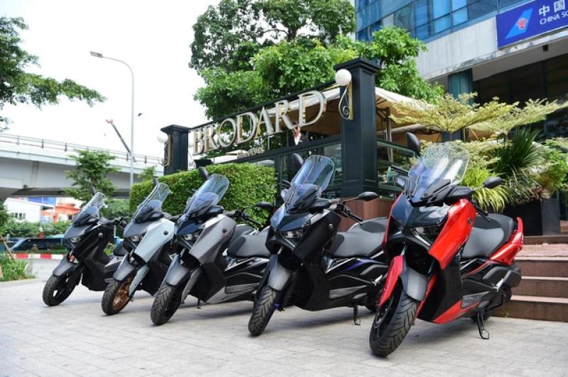 Yamaha XMAX 300: Mẫu maxi-scooter hiện đại, cân cả tốc độ, tiện nghi và công nghệ - Ảnh 1.