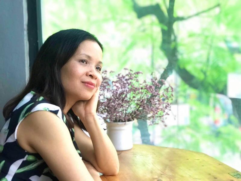 Vườn dưa trên sân thượng của người phụ nữ đẹp mê, quả chín vàng ruộm - Ảnh 9.