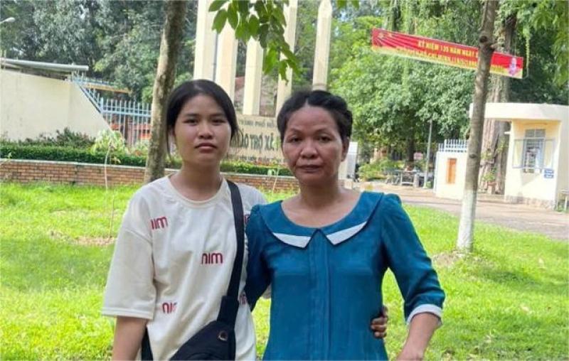 Người mẹ mất liên lạc với con gái hơn 3 tháng đã được tìm thấy- Ảnh 2. Người mẹ mất liên lạc với con gái hơn 3 tháng đã được tìm thấy- Ảnh 2.