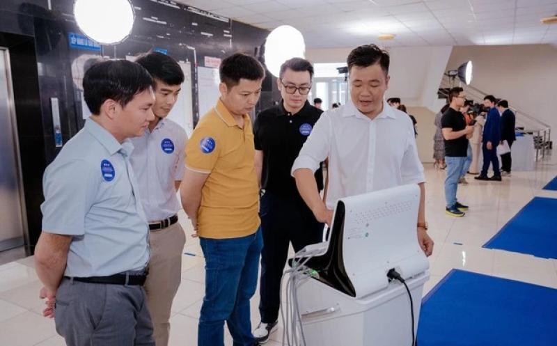 Plasma Gold mang công nghệ plasma góp mặt tại hội nghị khoa học lần thứ 10- Ảnh 2. Plasma Gold mang công nghệ plasma góp mặt tại hội nghị khoa học lần thứ 10- Ảnh 2.