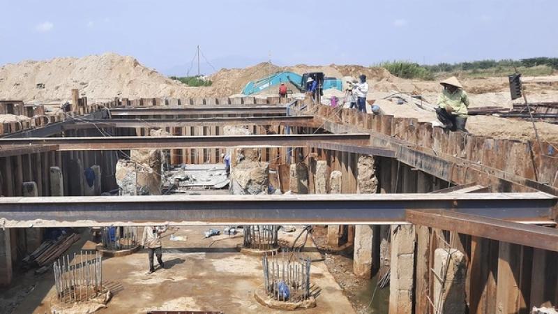 Chủ tịch tỉnh Quảng Ngãi: Xử lý dứt điểm nợ đọng trước ngày 25.6 - Ảnh 1.