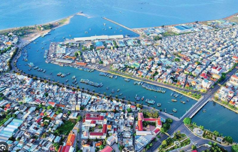 Bình Thuận tạm giao biên chế 2 . 302 Cho 45 xã phường và đặc khu - Ảnh 1. Bình Thuận tạm giao biên chế 2 . 302 Cho 45 xã phường và đặc khu - Ảnh 1.
