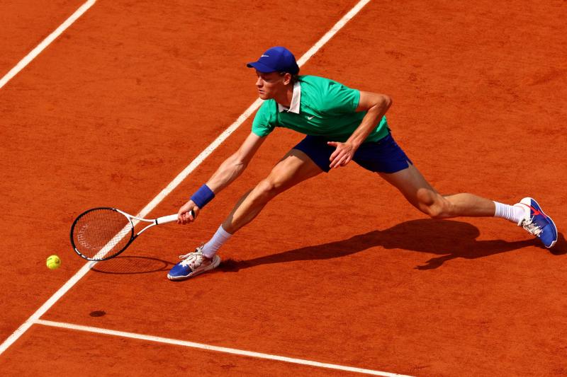 Alcaraz vô địch Roland Garros 2025: Cú lội ngược dòng kinh điển, thắng nghẹt thở Sinner- Ảnh 1. Alcaraz vô địch Roland Garros 2025: Cú lội ngược dòng kinh điển, thắng nghẹt thở Sinner- Ảnh 1.