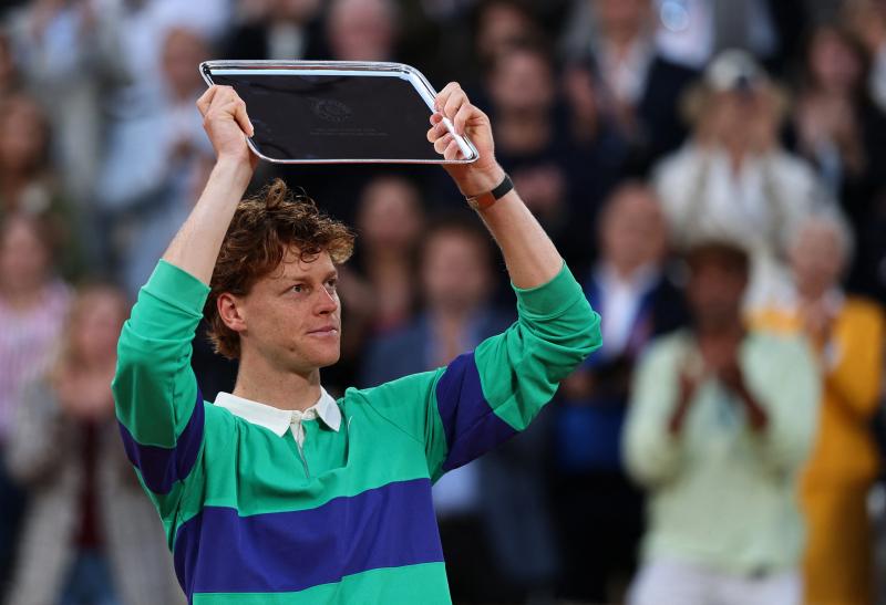 Alcaraz vô địch Roland Garros 2025: Cú lội ngược dòng kinh điển, thắng nghẹt thở Sinner- Ảnh 15. Alcaraz vô địch Roland Garros 2025: Cú lội ngược dòng kinh điển, thắng nghẹt thở Sinner- Ảnh 15.