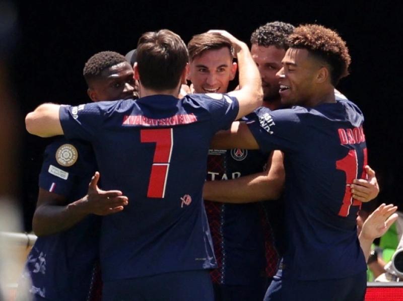 PSG thắng dễ Atletico Madrid nhờ đặc sản quen thuộc, Bayern Munich ‘nghiền nát’ đối thủ tỷ số gây sốc 10-0- Ảnh 4. PSG thắng dễ Atletico Madrid nhờ đặc sản quen thuộc, Bayern Munich ‘nghiền nát’ đối thủ tỷ số gây sốc 10-0- Ảnh 4.