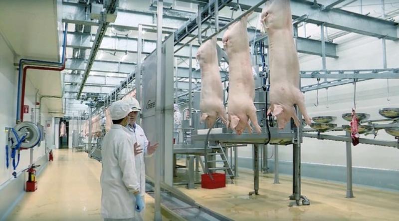 Mua thịt ủ mát tại siêu thị: An toàn - truy xuất nguồn gốc rõ ràng - Ảnh 2.
