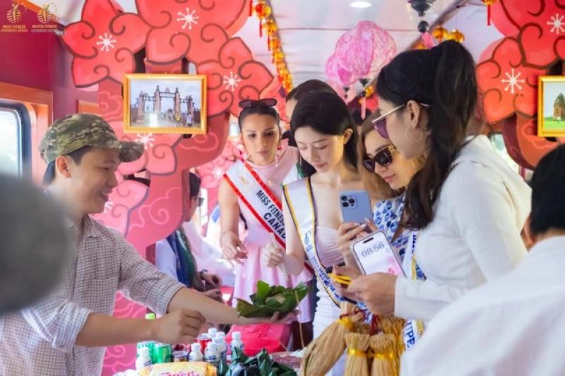 Thí sinh Siêu mẫu Thể hình Thế giới hào hứng thưởng thức tré, xem múa võ - Ảnh 4.