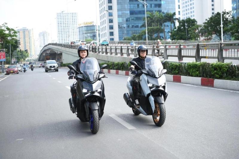 Yamaha XMAX 300: Mẫu maxi-scooter hiện đại, cân cả tốc độ, tiện nghi và công nghệ - Ảnh 4.