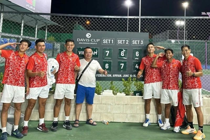 Xác định 3 tay vợt vào đội tuyển quần vợt Việt Nam dự Davis Cup- Ảnh 2. Xác định 3 tay vợt vào đội tuyển quần vợt Việt Nam dự Davis Cup- Ảnh 2.