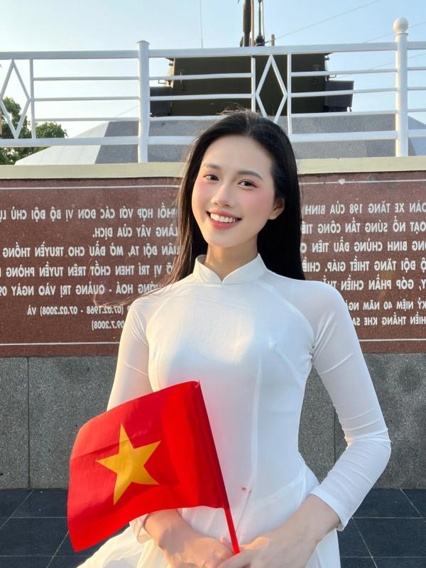 Nhan sắc người đẹp được ví 'bản sao' Đỗ Thị Hà tại Hoa hậu Việt Nam - Ảnh 13.