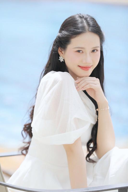 Nhan sắc người đẹp được ví 'bản sao' Đỗ Thị Hà tại Hoa hậu Việt Nam - Ảnh 2.