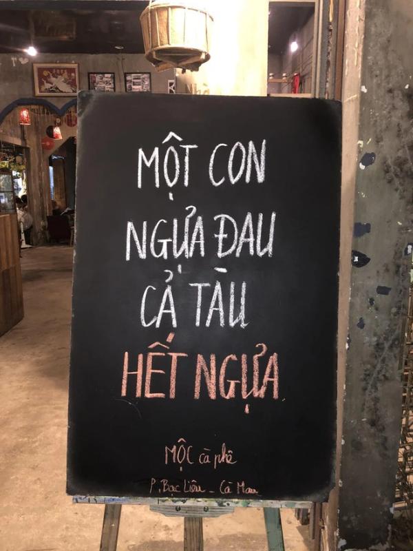 Quán cà phê miền Tây gây bão mạng với bảng thông báo 'mặn mà' có 1-0-2 - Ảnh 5. Quán cà phê miền Tây gây bão mạng với bảng thông báo 'mặn mà' có 1-0-2 - Ảnh 5.