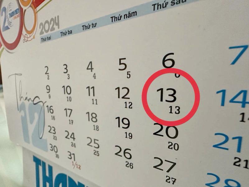 Hôm nay thứ sáu ngày 13: Mỗi năm có bao nhiêu ngày này, vì sao nhiều người 'sợ'?- Ảnh 1. Hôm nay thứ sáu ngày 13: Mỗi năm có bao nhiêu ngày này, vì sao nhiều người 'sợ'?- Ảnh 1.