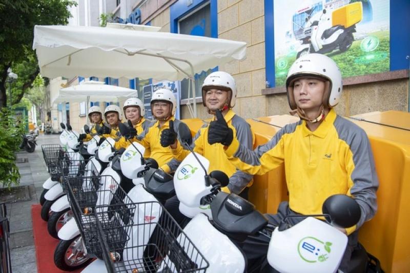 Honda Việt Nam hợp tác Vietnam Post triển khai Dự án sử dụng xe điện giao hàng- Ảnh 7. Honda Việt Nam hợp tác Vietnam Post triển khai Dự án sử dụng xe điện giao hàng- Ảnh 7.