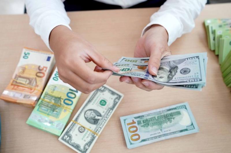 Giá USD hôm nay 18.6.2025: - Ảnh 1.