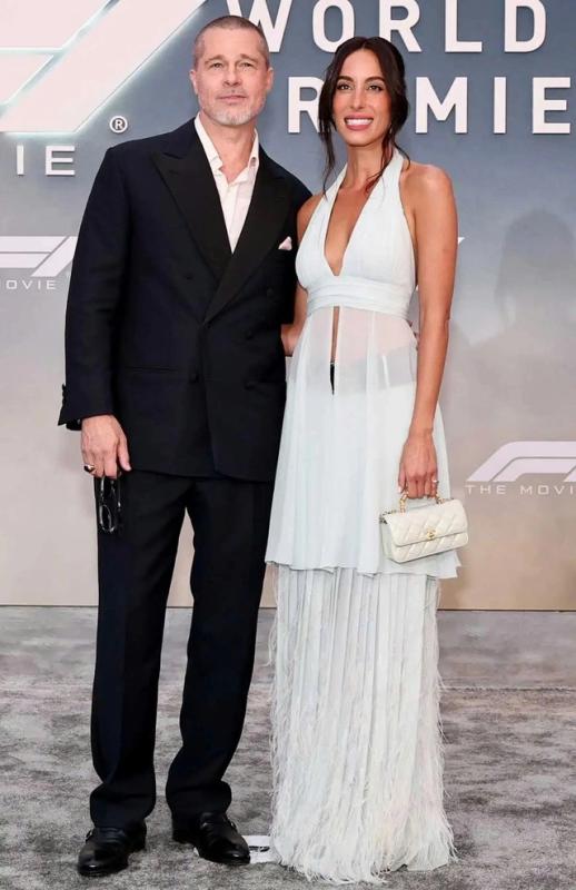 Những 'bóng hồng' từng bước qua cuộc đời Brad Pitt - Ảnh 9.