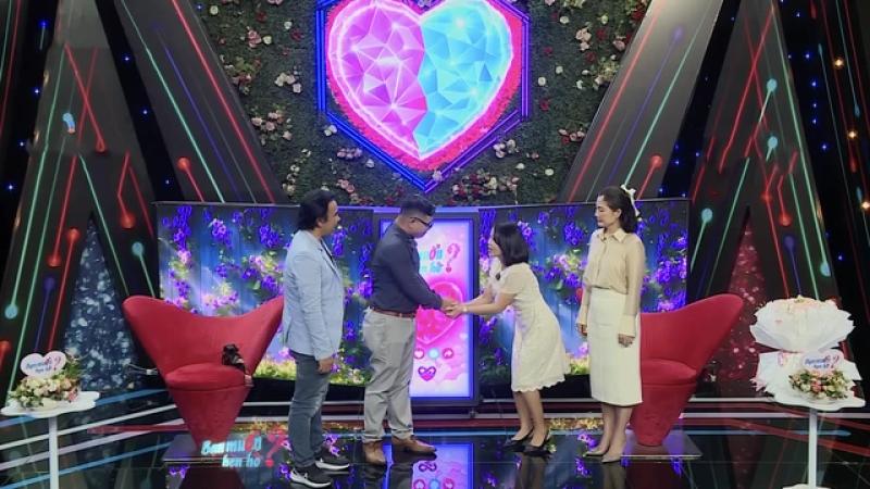 Mẹ đơn thân tìm hạnh phúc trong show hẹn hò: Cuộc tình đầy tiếc nuối - Ảnh 4. Mẹ đơn thân tìm hạnh phúc trong show hẹn hò: Cuộc tình đầy tiếc nuối - Ảnh 4.