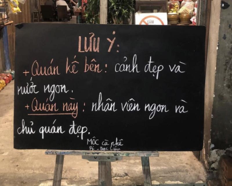 Quán cà phê miền Tây gây bão mạng với bảng thông báo 'mặn mà' có 1-0-2 - Ảnh 1. Quán cà phê miền Tây gây bão mạng với bảng thông báo 'mặn mà' có 1-0-2 - Ảnh 1.
