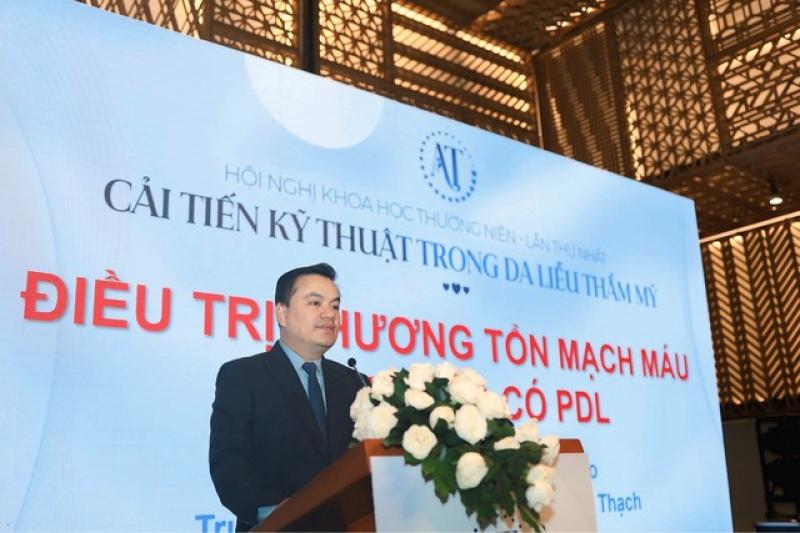 200 bác sĩ, nhân viên y tế tham dự hội nghị khoa học Ánh Tú Clinic 2025 - Ảnh 2.