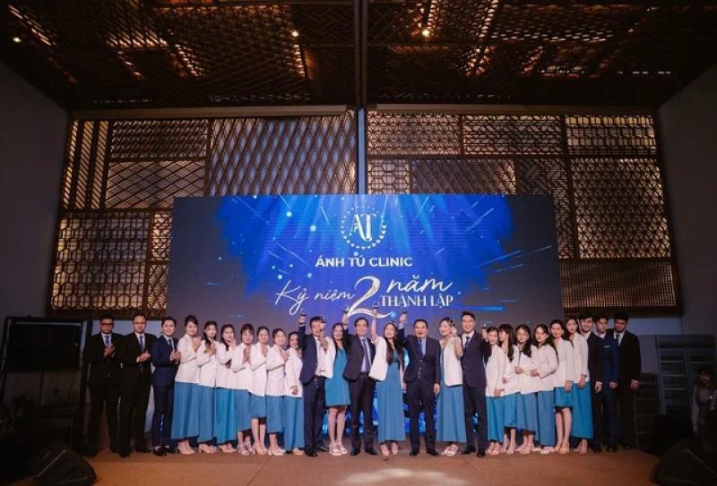 200 bác sĩ, nhân viên y tế tham dự hội nghị khoa học Ánh Tú Clinic 2025 - Ảnh 6.