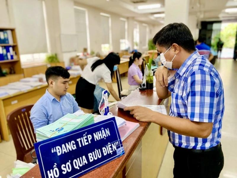 Chính sách mới từ 1.7.2025: Chủ hộ kinh doanh phải đóng BHXH bắt buộc- Ảnh 1. Chính sách mới từ 1.7.2025: Chủ hộ kinh doanh phải đóng BHXH bắt buộc- Ảnh 1.