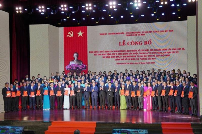 Danh sách 168 bí thư xã, phường và đặc khu Côn Đảo của TP.HCM mới - Ảnh 2.