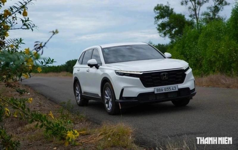 Crossover cỡ trung: Đại lý 'cắn răng' chịu lỗ, Ford Territory lần đầu vượt mặt Mazda CX-5 - Ảnh 3.