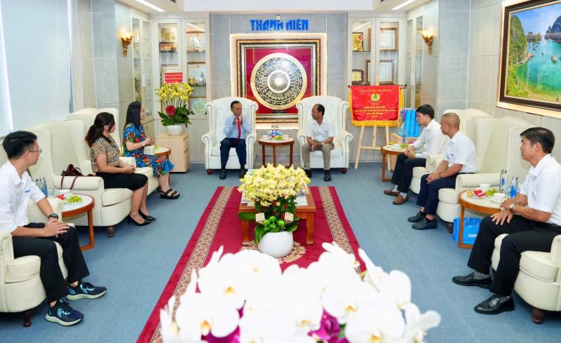 Báo Thanh Niên đồng hành TP.HCM lan tỏa hình ảnh năng động, hiện đại - Ảnh 1.
