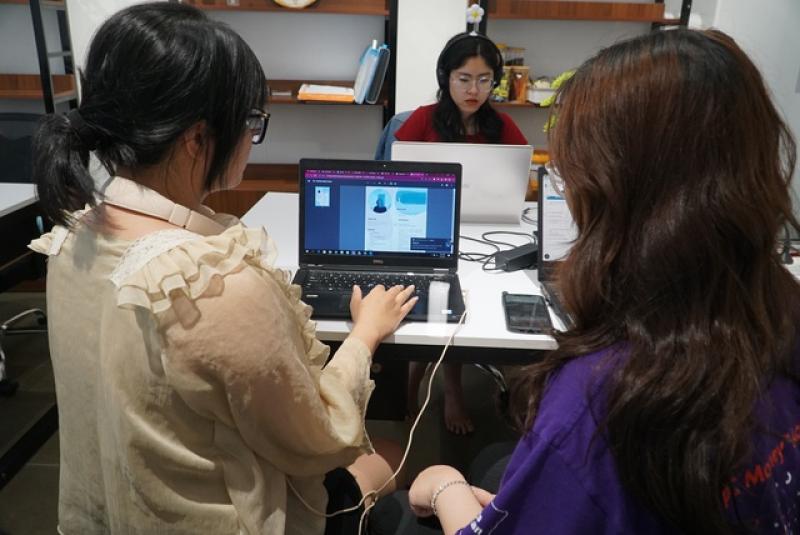 Khi tìm việc, bạn trẻ có nên thuê dịch vụ viết CV? - Ảnh 2. Khi tìm việc, bạn trẻ có nên thuê dịch vụ viết CV? - Ảnh 2.