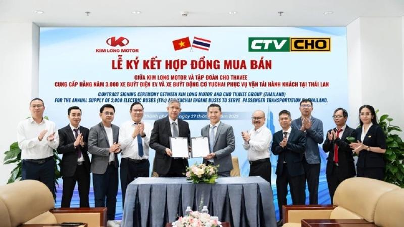 Kim Long Motor xuất khẩu 3.000 xe buýt sang Thái Lan mỗi năm - Ảnh 1.