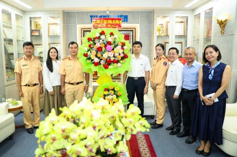 Cục CSGT: Báo Thanh Niên góp phần lan tỏa pháp luật giao thông đến gần người dân- Ảnh 1. Cục CSGT: Báo Thanh Niên góp phần lan tỏa pháp luật giao thông đến gần người dân- Ảnh 1.