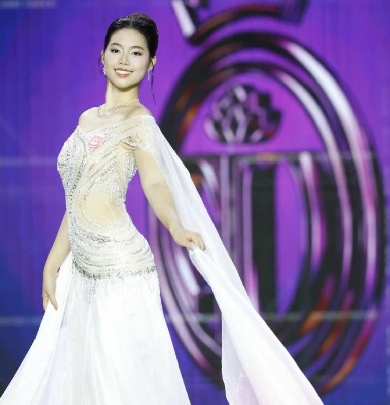 'Á hậu quân nhân' muốn lan tỏa vẻ đẹp của nữ thanh niên kỷ luật - Ảnh 4.