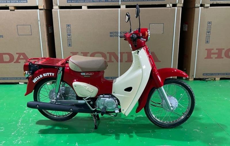 Honda Super Cub Hello Kitty sản xuất giới hạn rục rịch gia nhập thị trường Việt Nam- Ảnh 1. Honda Super Cub Hello Kitty sản xuất giới hạn rục rịch gia nhập thị trường Việt Nam- Ảnh 1.