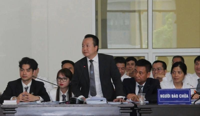 Luật sư đề nghị miễn trách nhiệm hình sự cho ông Trịnh Văn Quyết- Ảnh 2. Luật sư đề nghị miễn trách nhiệm hình sự cho ông Trịnh Văn Quyết- Ảnh 2.
