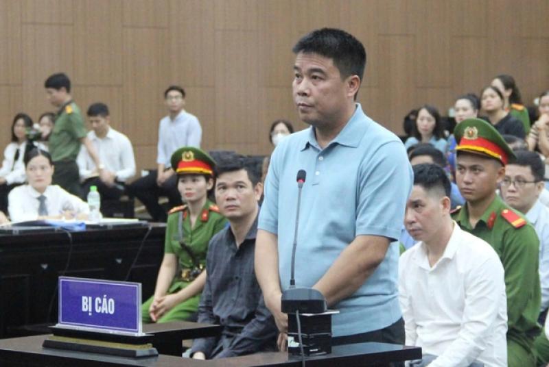 'Ông chủ' Tập đoàn Phúc Sơn hối lộ các cựu bí thư, chủ tịch tỉnh thế nào?- Ảnh 1. 'Ông chủ' Tập đoàn Phúc Sơn hối lộ các cựu bí thư, chủ tịch tỉnh thế nào?- Ảnh 1.