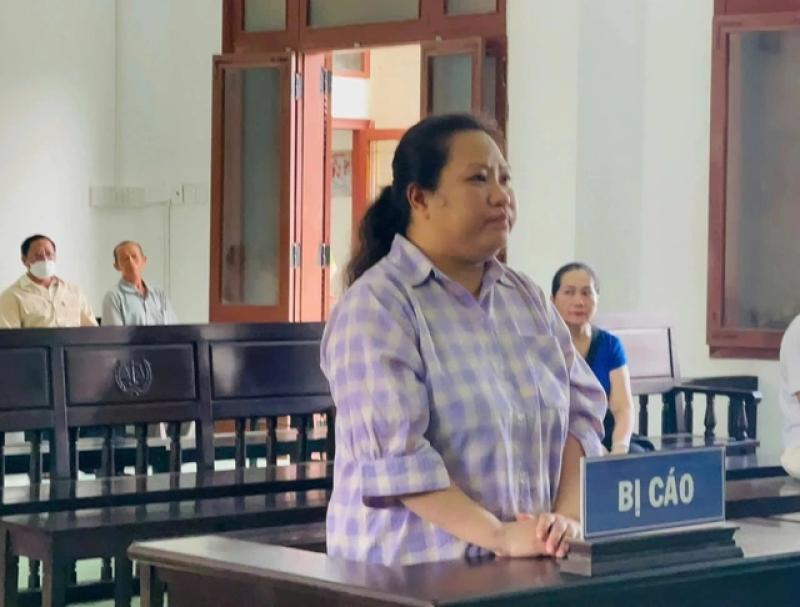Lừa đảo góp vốn đổi vé số, nữ quái Phú Yên chiếm đoạt gần 63 tỉ đồng- Ảnh 1. Lừa đảo góp vốn đổi vé số, nữ quái Phú Yên chiếm đoạt gần 63 tỉ đồng- Ảnh 1.