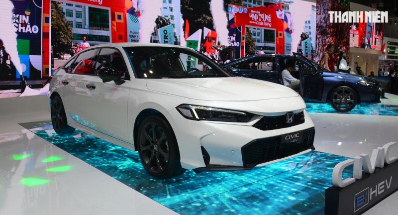Thêm mẫu mới, lượng tiêu thụ ô tô hybrid tại Việt Nam vẫn ở mức cầm chừng- Ảnh 2. Thêm mẫu mới, lượng tiêu thụ ô tô hybrid tại Việt Nam vẫn ở mức cầm chừng- Ảnh 2.