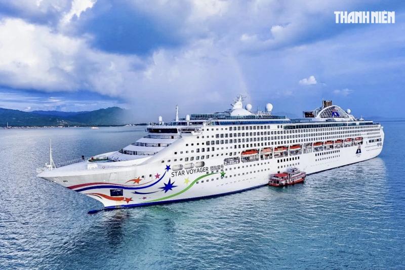 Hành trình 5 ngày 4 đêm trên du thuyền quốc tế từ TP.HCM đến Singapore - Ảnh 1.