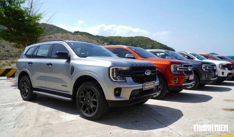 SUV 7 chỗ: Doanh số Ford Everest giảm mạnh, vẫn gấp 3 lần Toyota Fortuner - Ảnh 2.