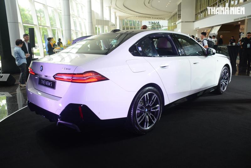 Vừa trình làng BMW 5 Series thế hệ mới, THACO giảm 100 triệu đồng cho khách mua - Ảnh 2.