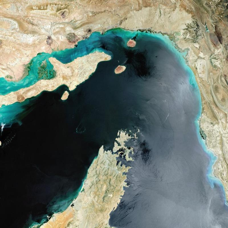 Eo biển Hormuz quan trọng như thế nào đối với thương mại toàn cầu? - Ảnh 1.