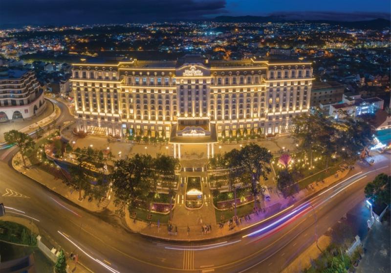 MerPerle Dalat Hotel: Nâng tầm trải nghiệm nghỉ dưỡng 5 sao tại Đà Lạt- Ảnh 1. MerPerle Dalat Hotel: Nâng tầm trải nghiệm nghỉ dưỡng 5 sao tại Đà Lạt- Ảnh 1.