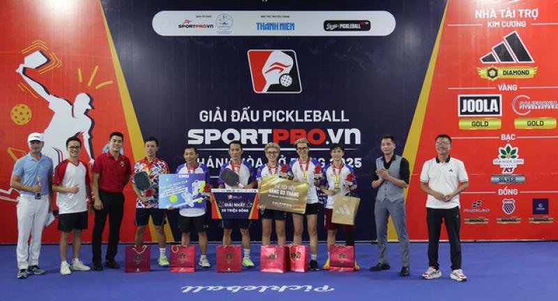 CLB Pickleball 79 vô địch Giải Pickleball Sportpro.vn - Khánh Hòa mở rộng 2025- Ảnh 2. CLB Pickleball 79 vô địch Giải Pickleball Sportpro.vn - Khánh Hòa mở rộng 2025- Ảnh 2.