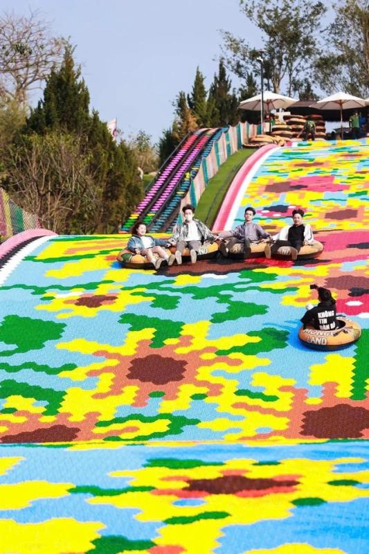 Phim trường Mongo Land điểm du lịch ‘ngàn góc sống ảo’ - Ảnh 4.