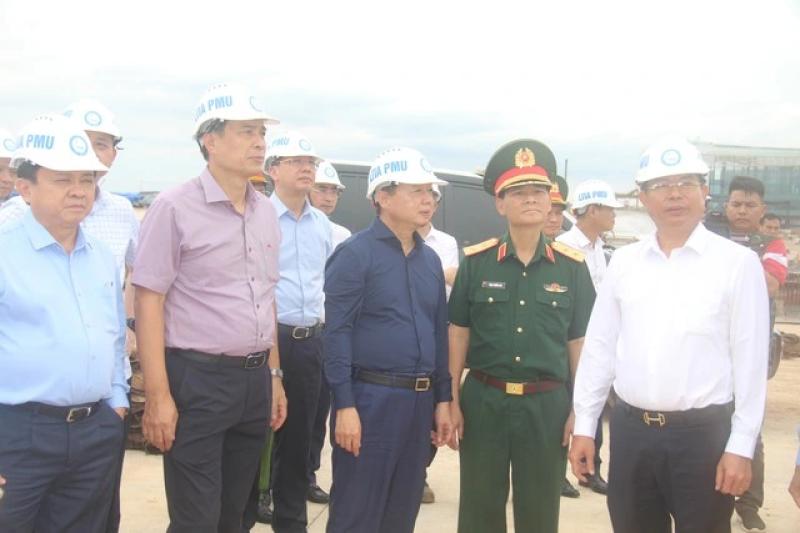 Cơ bản hoàn thành dự án sân bay Long Thành trước 31.12.2025, nhưng phải đảm bảo chất lượng - Ảnh 1. Cơ bản hoàn thành dự án sân bay Long Thành trước 31.12.2025, nhưng phải đảm bảo chất lượng - Ảnh 1.