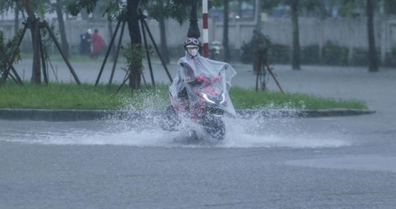 TP.Huế: Thêm một hồ thủy điện điều tiết nước, cảnh báo nguy cơ lũ quét- Ảnh 1. TP.Huế: Thêm một hồ thủy điện điều tiết nước, cảnh báo nguy cơ lũ quét- Ảnh 1.