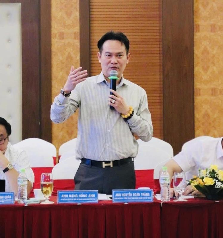 Mức thu bổ sung 5,4% tiền sử dụng đất chưa nộp tiềm ẩn nhiều rủi ro- Ảnh 2. Mức thu bổ sung 5,4% tiền sử dụng đất chưa nộp tiềm ẩn nhiều rủi ro- Ảnh 2.