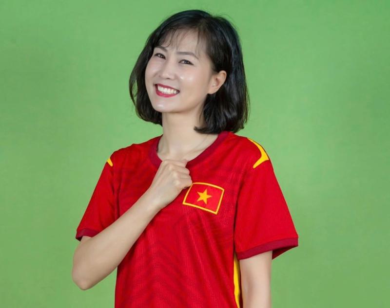 Quả bóng vàng Ngọc Châm bình luận cực hay về đội tuyển nữ Việt Nam và Thái Lan- Ảnh 2. Quả bóng vàng Ngọc Châm bình luận cực hay về đội tuyển nữ Việt Nam và Thái Lan- Ảnh 2.