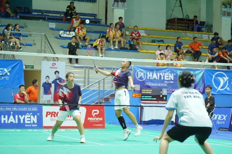 Sân chơi cầu lông hấp dẫn, hứa hẹn sớm có lớp kế cận Tiến Minh và Thùy Linh- Ảnh 4. Sân chơi cầu lông hấp dẫn, hứa hẹn sớm có lớp kế cận Tiến Minh và Thùy Linh- Ảnh 4.